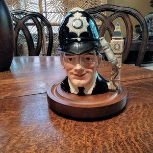 Royal Doulton " The London Bobby" head vase